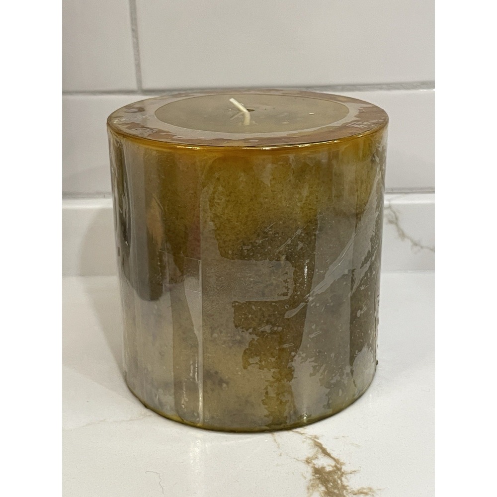 Crate & Barrel Winter Pear Candle Pillar Scented 4 x 4 in Single Wick New Sealed